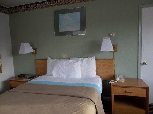Mahoning Inn Lehighton Bagian luar foto